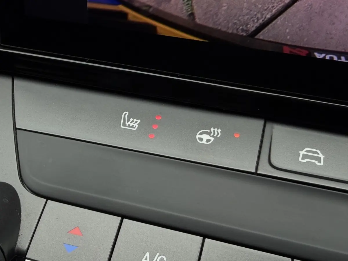 1.2 Business Edition 2e Eigenaar|Navi|Carplay|D-riem vv in 2026|360 Camera|Clima|Cruise|Stoleverwarming|N.A.P|APK tot 07-2028