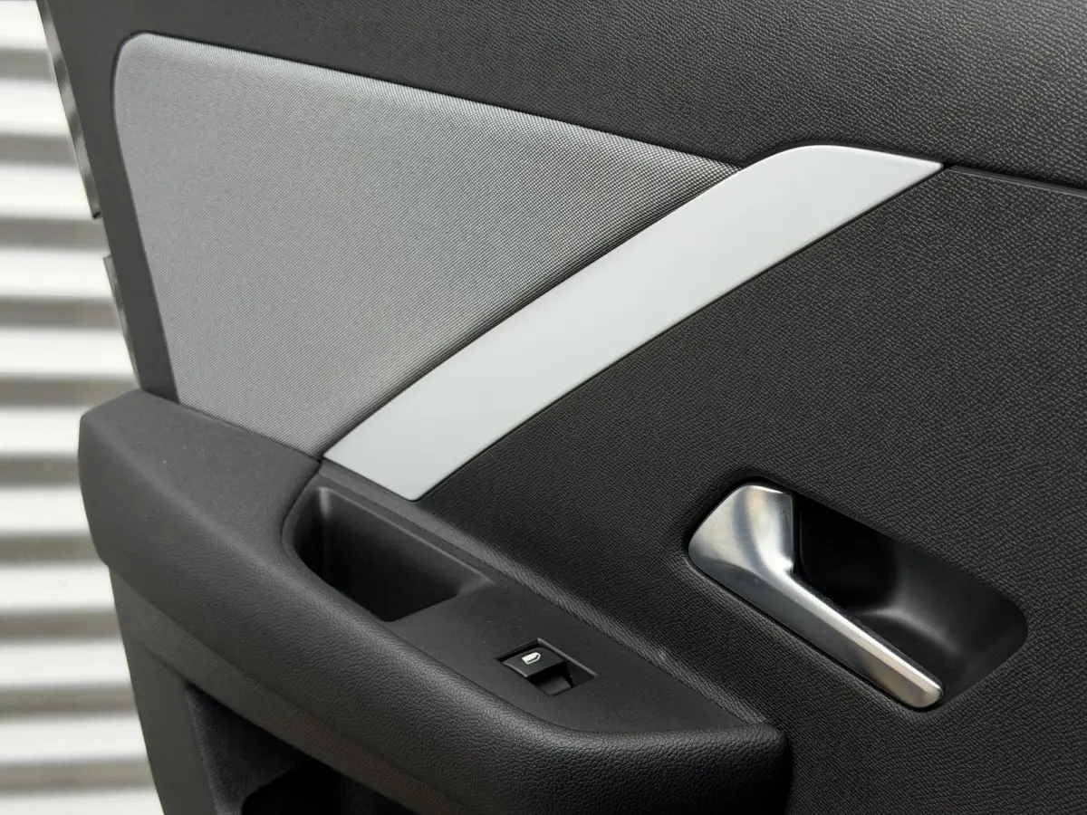 1.2 Business Edition 2e Eigenaar|Navi|Carplay|D-riem vv in 2026|360 Camera|Clima|Cruise|Stoleverwarming|N.A.P|APK tot 07-2028