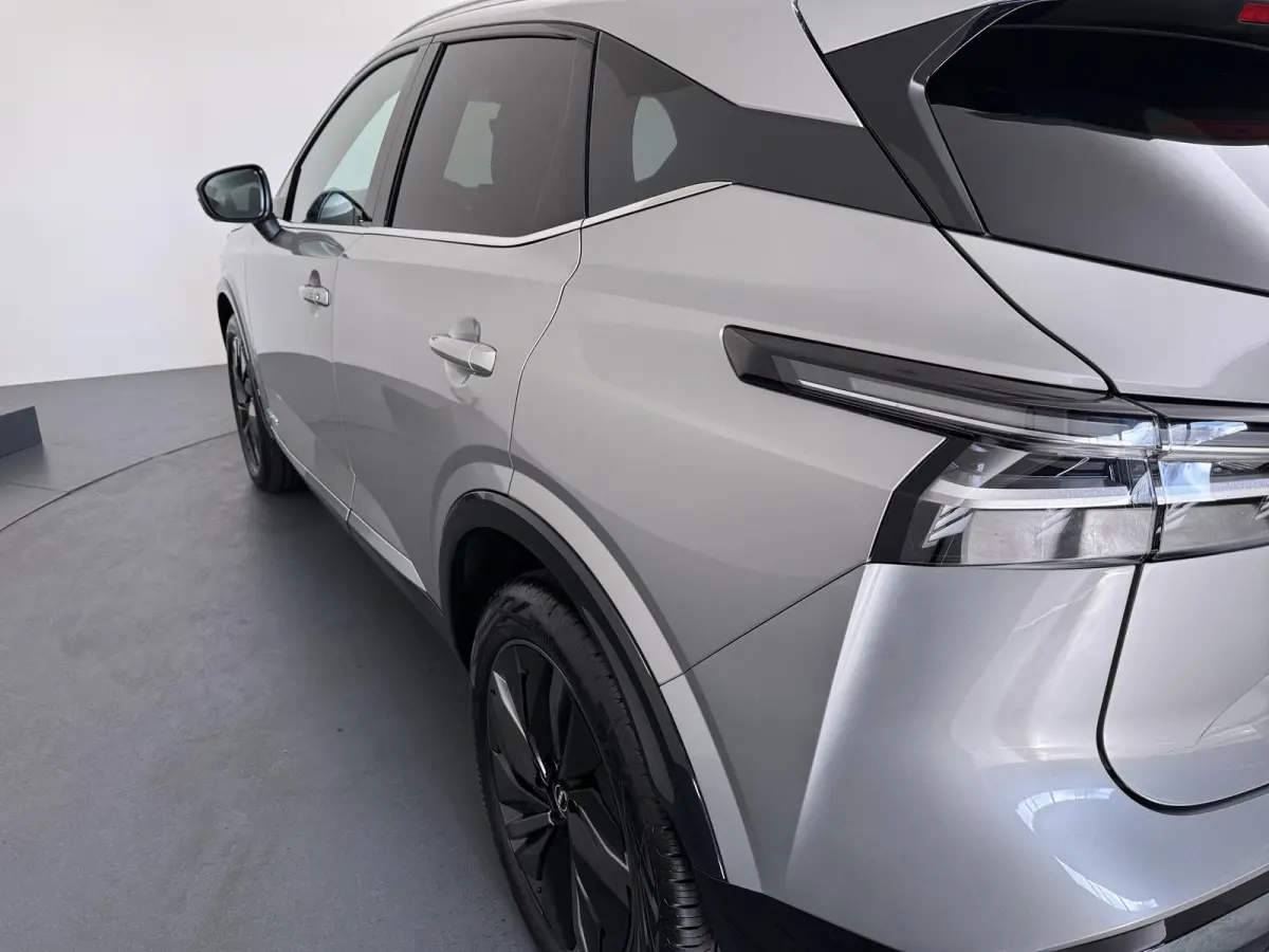 1.5 e-Power Tekna | Panoramadak | Stoel-, stuur- & voorruitverw. |
