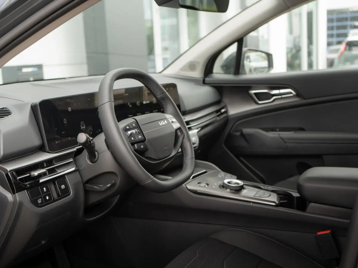 1.6 T-GDi Plug-in Hybrid DynamicPlusLine | Actieprijs* | Op Voorraad | Schuif-/Kanteldak | Stoel en Stuurverwarming | Navi. | Clima. | Adapt. Cruise. | Dodehoekassitentie