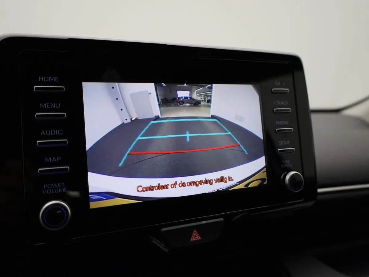 1.5 Hybrid Active | NAVIGATIE | BLUETOOTH | ACHTERUITRIJCAMERA | APPLE CARPLAY | CLIMATE CONTROL | 5-DEURS | AIRCO | MULTIFUNCTIONEEL STUURWIEL |