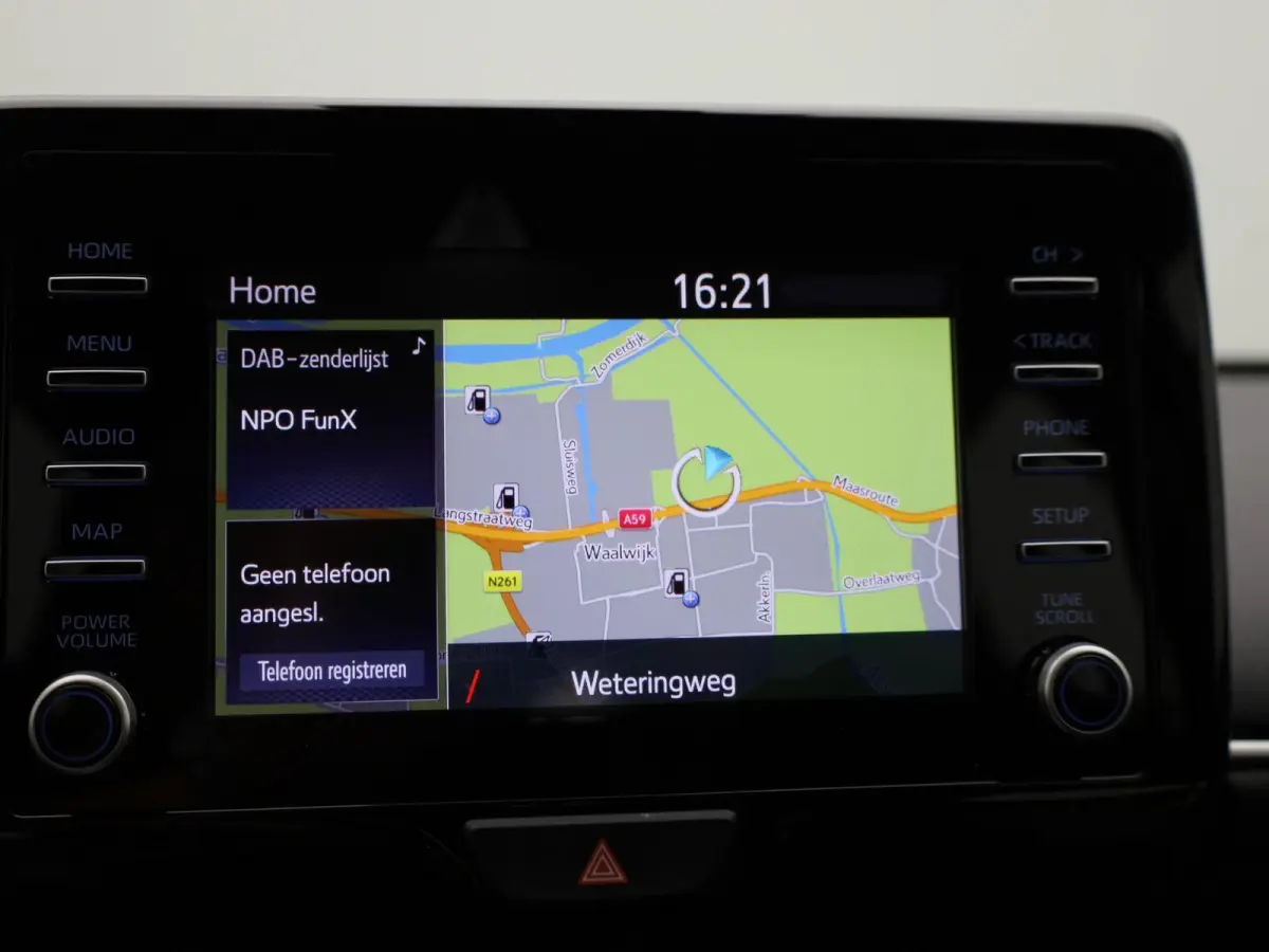 1.5 Hybrid Active | NAVIGATIE | BLUETOOTH | ACHTERUITRIJCAMERA | APPLE CARPLAY | CLIMATE CONTROL | 5-DEURS | AIRCO | MULTIFUNCTIONEEL STUURWIEL |