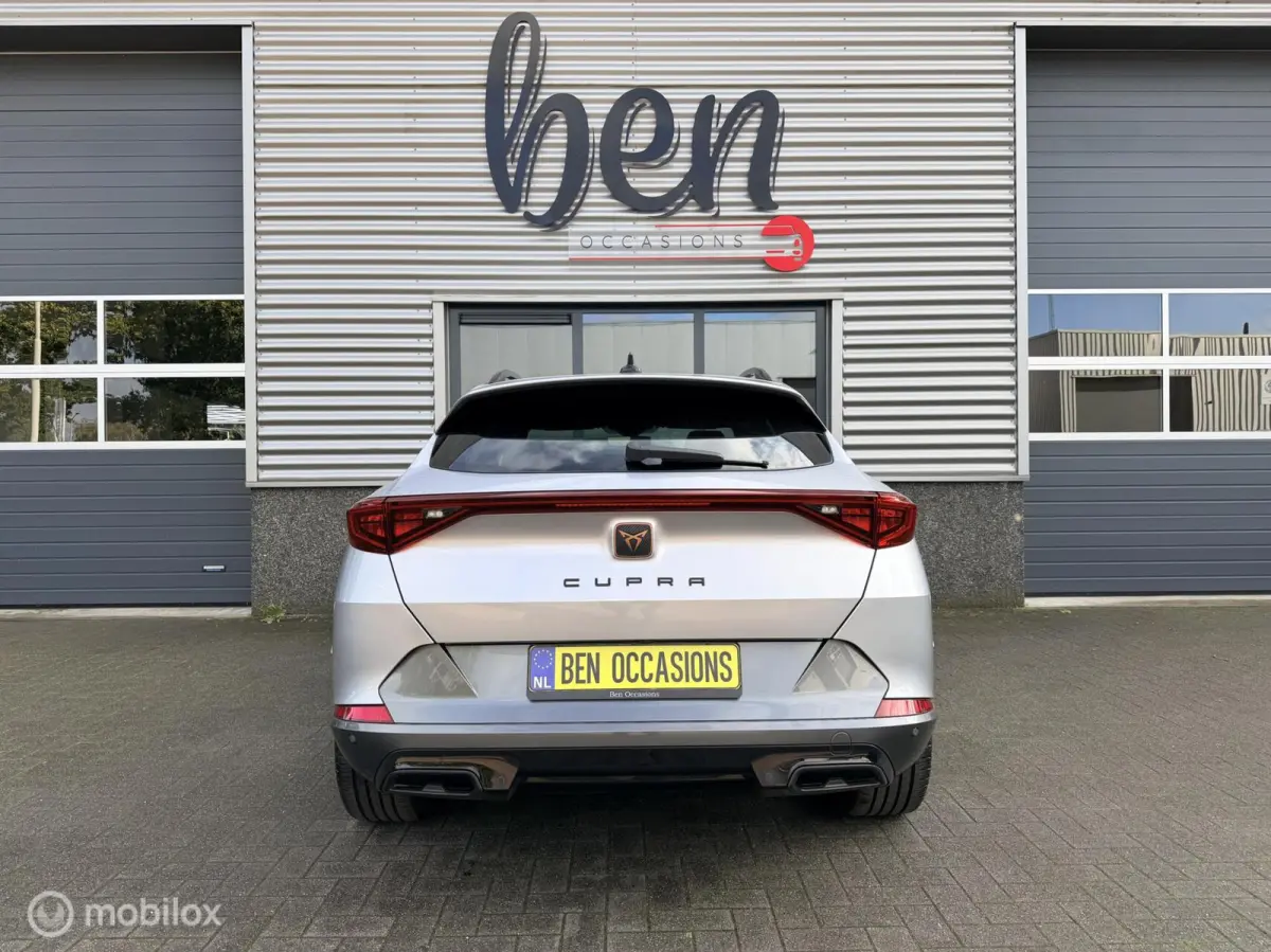 1.4 e-Hybrid Business 1e Eigenaar NIEUWSTAAT!