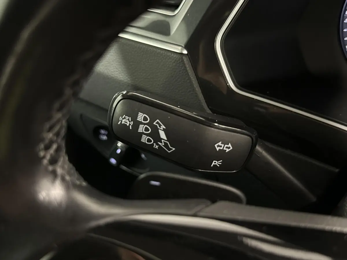 2.0 TSI 4Motion Highline R-Line|Adaptieve Cruise|Virtual Cockpit|360 Camera|Trekhaak|