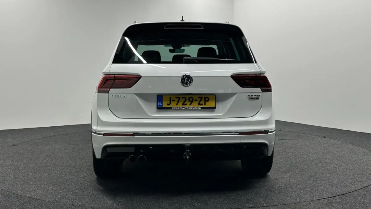 2.0 TSI 4Motion Highline R-Line|Adaptieve Cruise|Virtual Cockpit|360 Camera|Trekhaak|