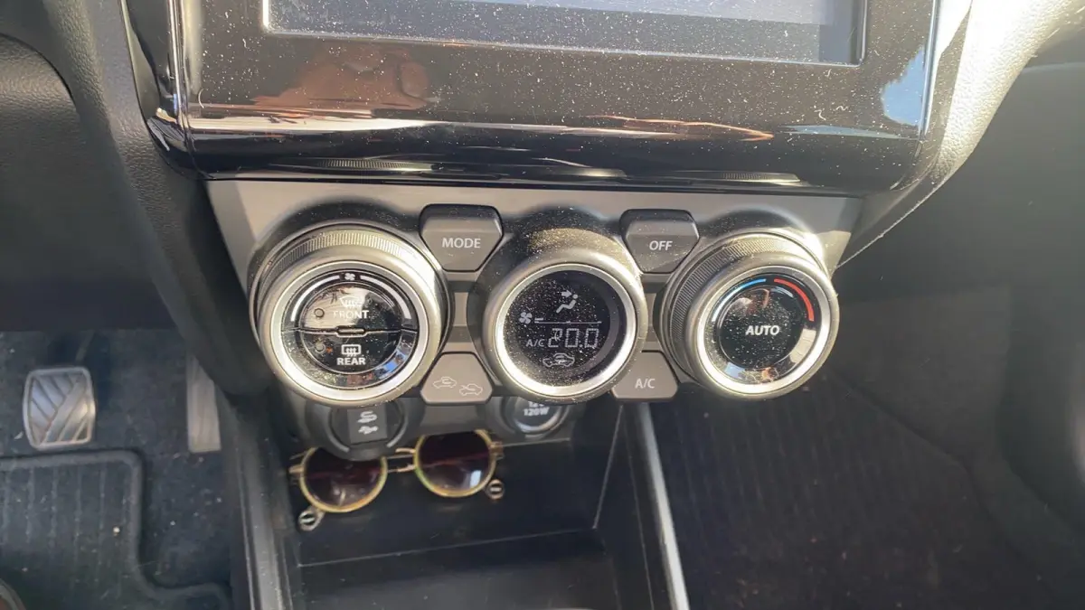 1.2 Style Smart Hybrid | achteruitrijcamera | navigatie | climate control |