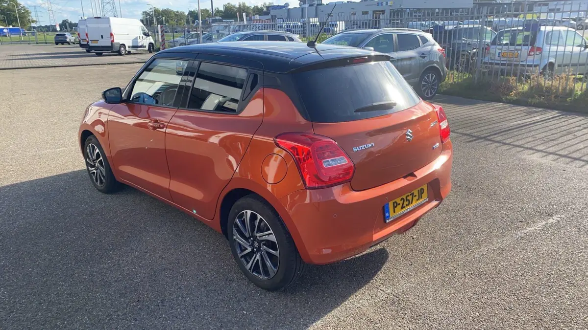 1.2 Style Smart Hybrid | achteruitrijcamera | navigatie | climate control |