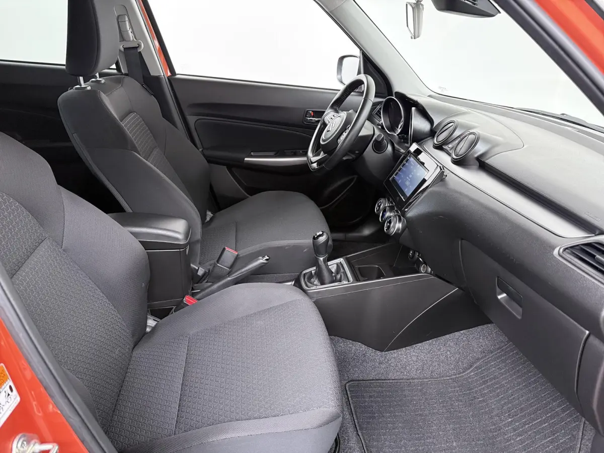 1.2 Style Smart Hybrid | achteruitrijcamera | navigatie | climate control |