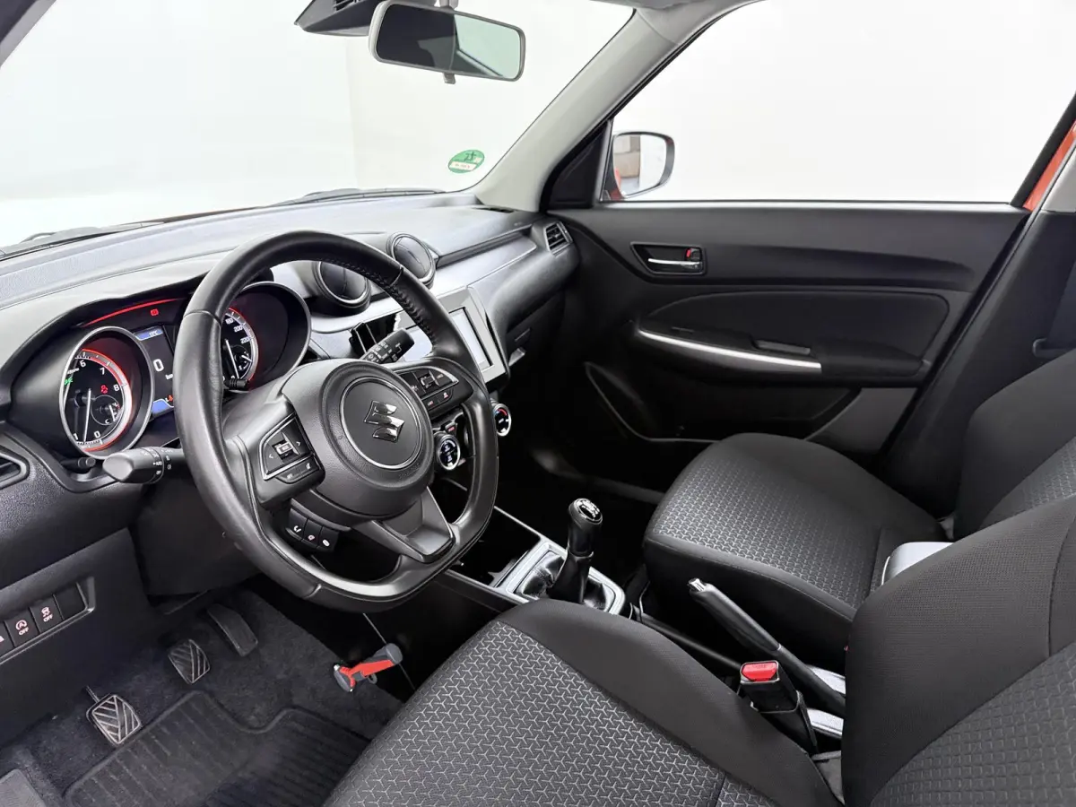 1.2 Style Smart Hybrid | achteruitrijcamera | navigatie | climate control |