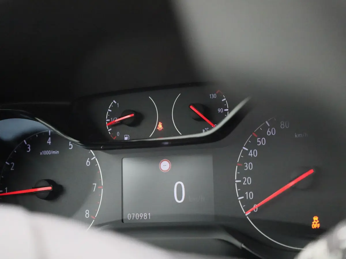 1.2 Edition | Apple Carplay / Android Auto | Cruise Control | Airco | Lane Assistant | Lichtmetalen Velgen |