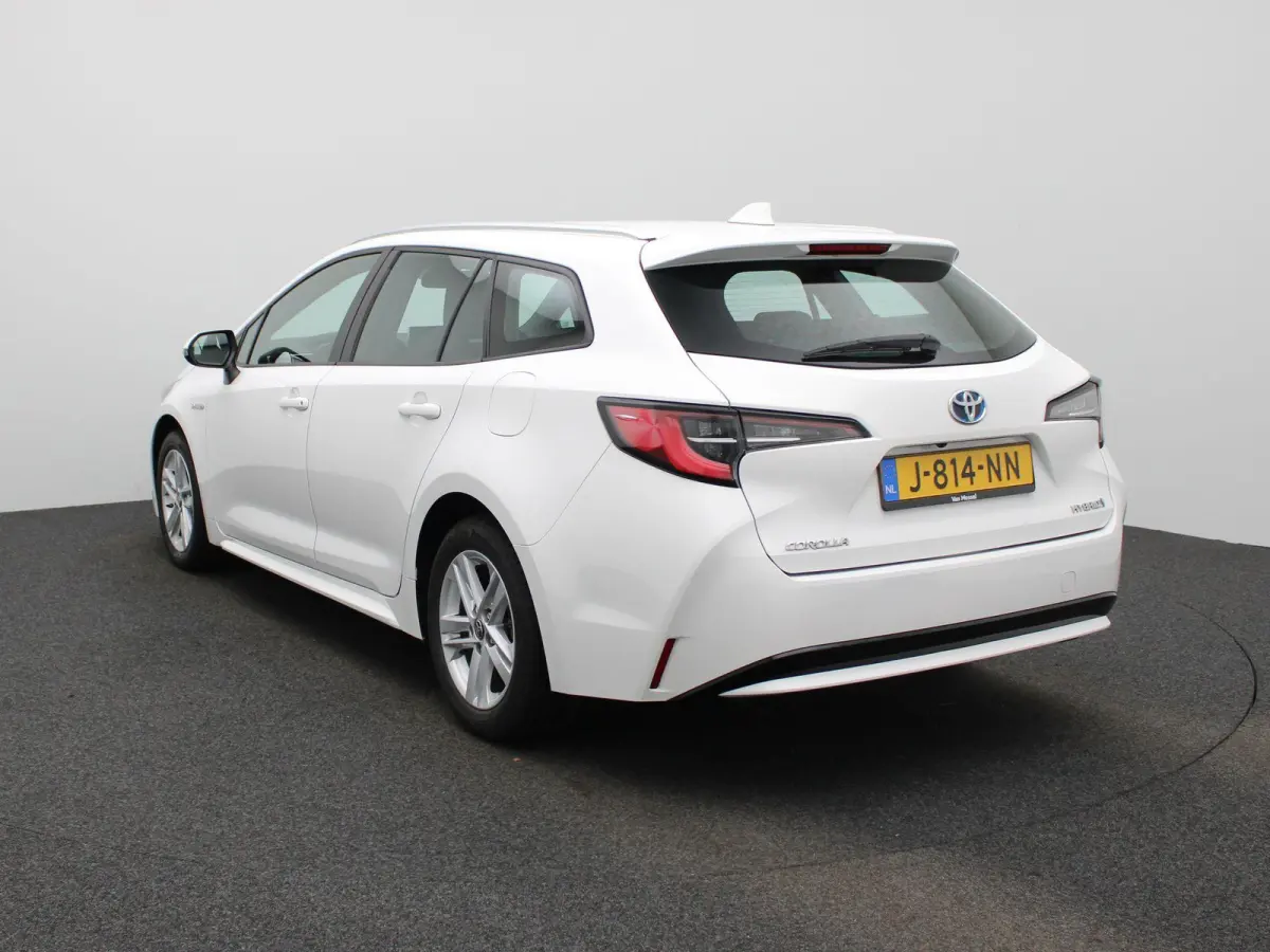 1.8 Hybrid Business | Automaat | DAB  | Camera | Apple CarPlay / Android auto | Climate control | Cruise control | Bluetooth |