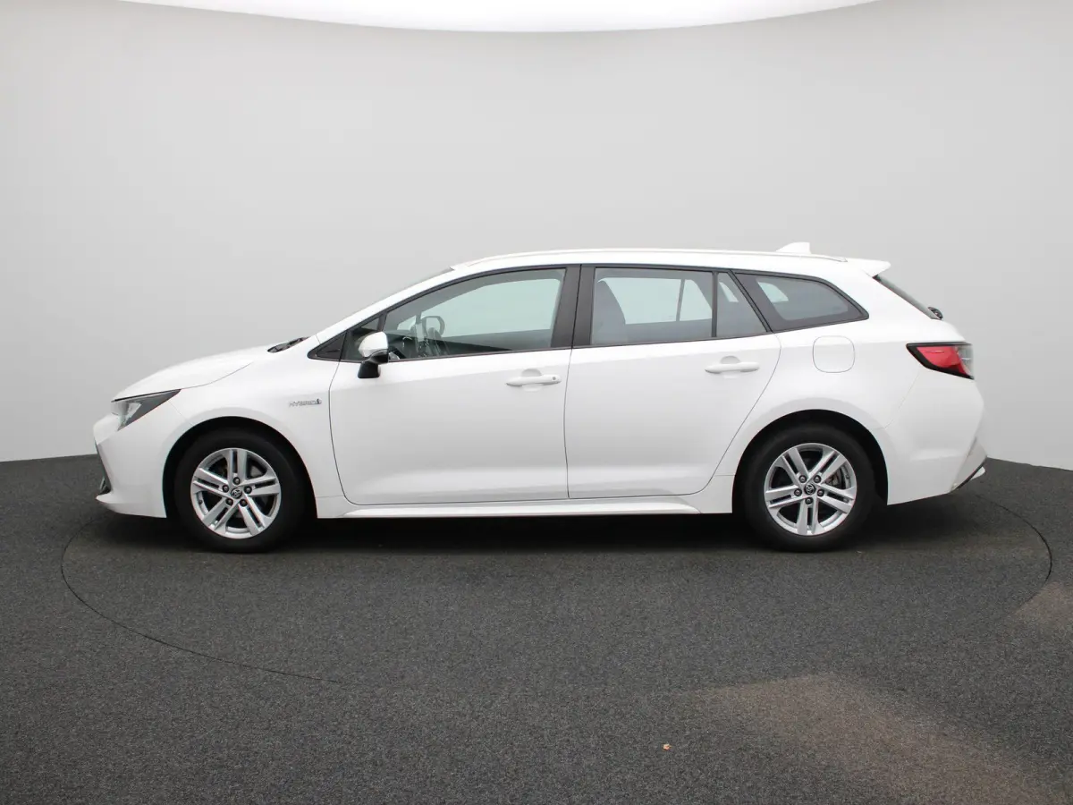 1.8 Hybrid Business | Automaat | DAB  | Camera | Apple CarPlay / Android auto | Climate control | Cruise control | Bluetooth |