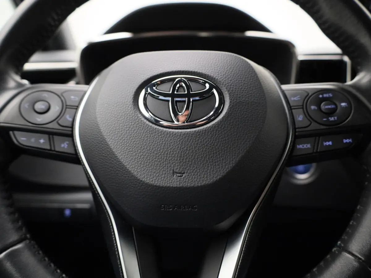 1.8 Hybrid Business | Automaat | DAB  | Camera | Apple CarPlay / Android auto | Climate control | Cruise control | Bluetooth |