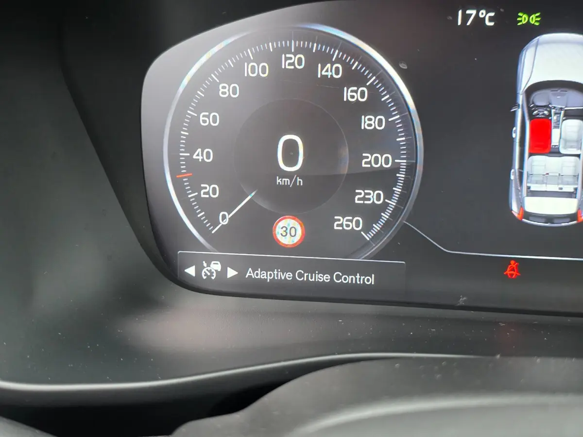 1.5 T5 Plug-in hybrid Plus Bright | TREKHAAK | LEDER | 1E EIGENAAR | WINTERPAKKET