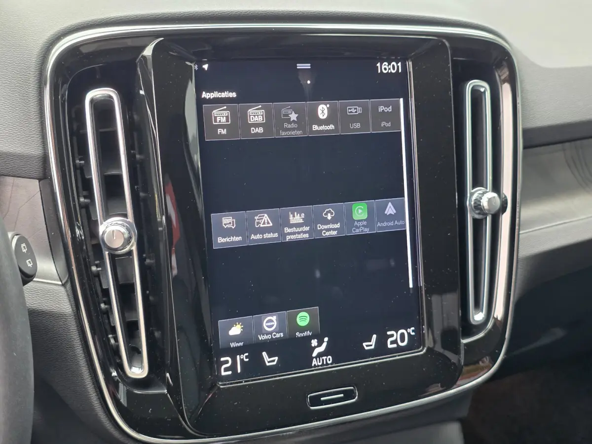 1.5 T5 Plug-in hybrid Plus Bright | TREKHAAK | LEDER | 1E EIGENAAR | WINTERPAKKET