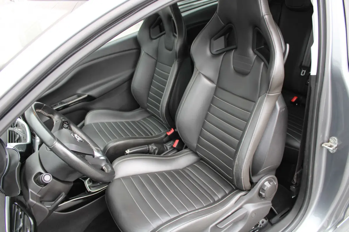 1.4 16V Turbo 150PK|GSI|KUIPSTOELEN|XENON|CAMERA|BOM VOLL