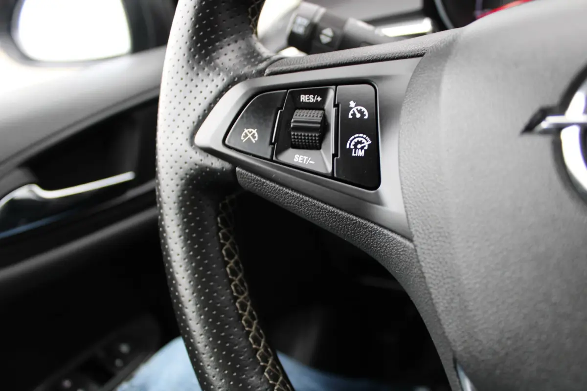 1.4 16V Turbo 150PK|GSI|KUIPSTOELEN|XENON|CAMERA|BOM VOLL