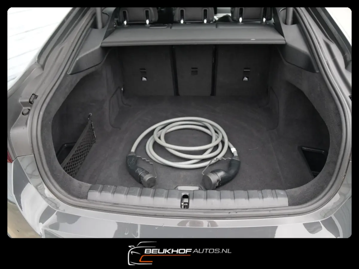 EDrive High Executive 70 kWh Leer Virtual Cam Soh 95%