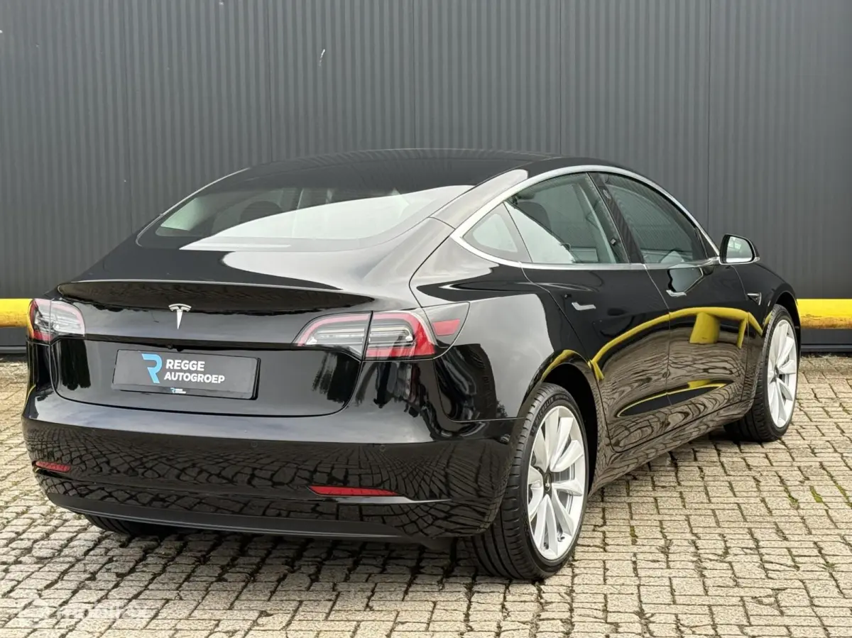 Standard RWD Plus 60 kWh ACCU NIEUW SOH 100%