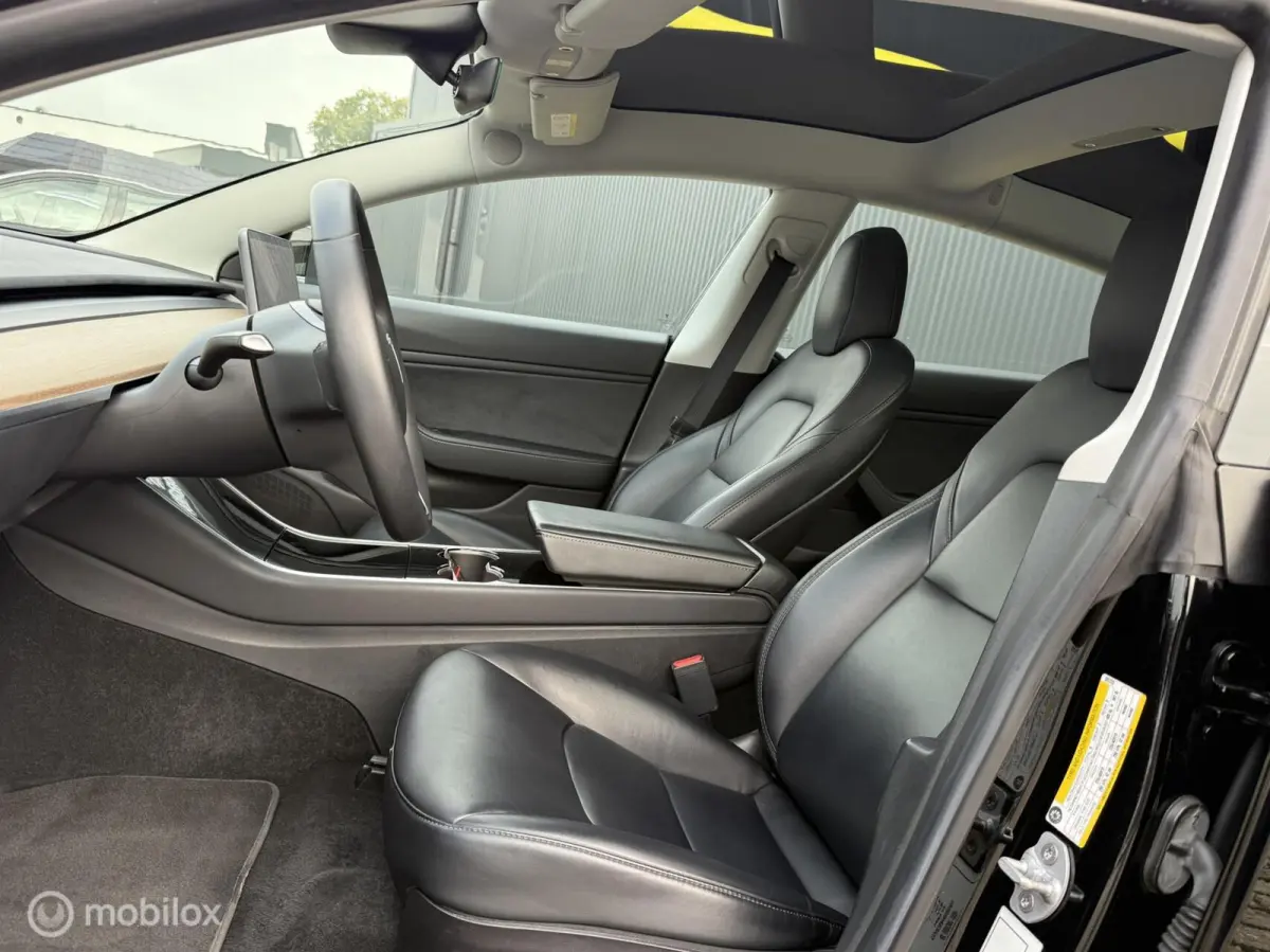 Standard RWD Plus 60 kWh ACCU NIEUW SOH 100%