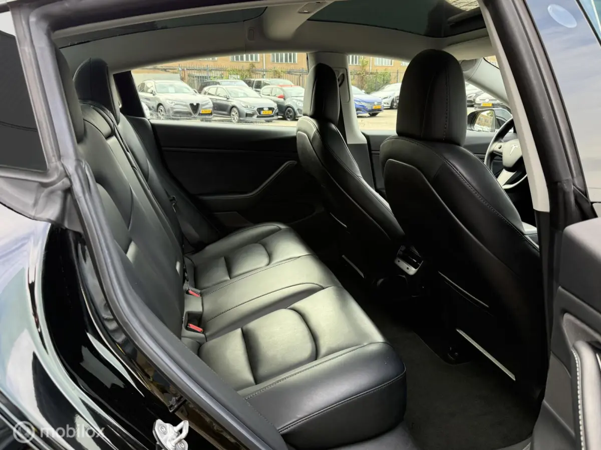 Standard RWD Plus 60 kWh ACCU NIEUW SOH 100%