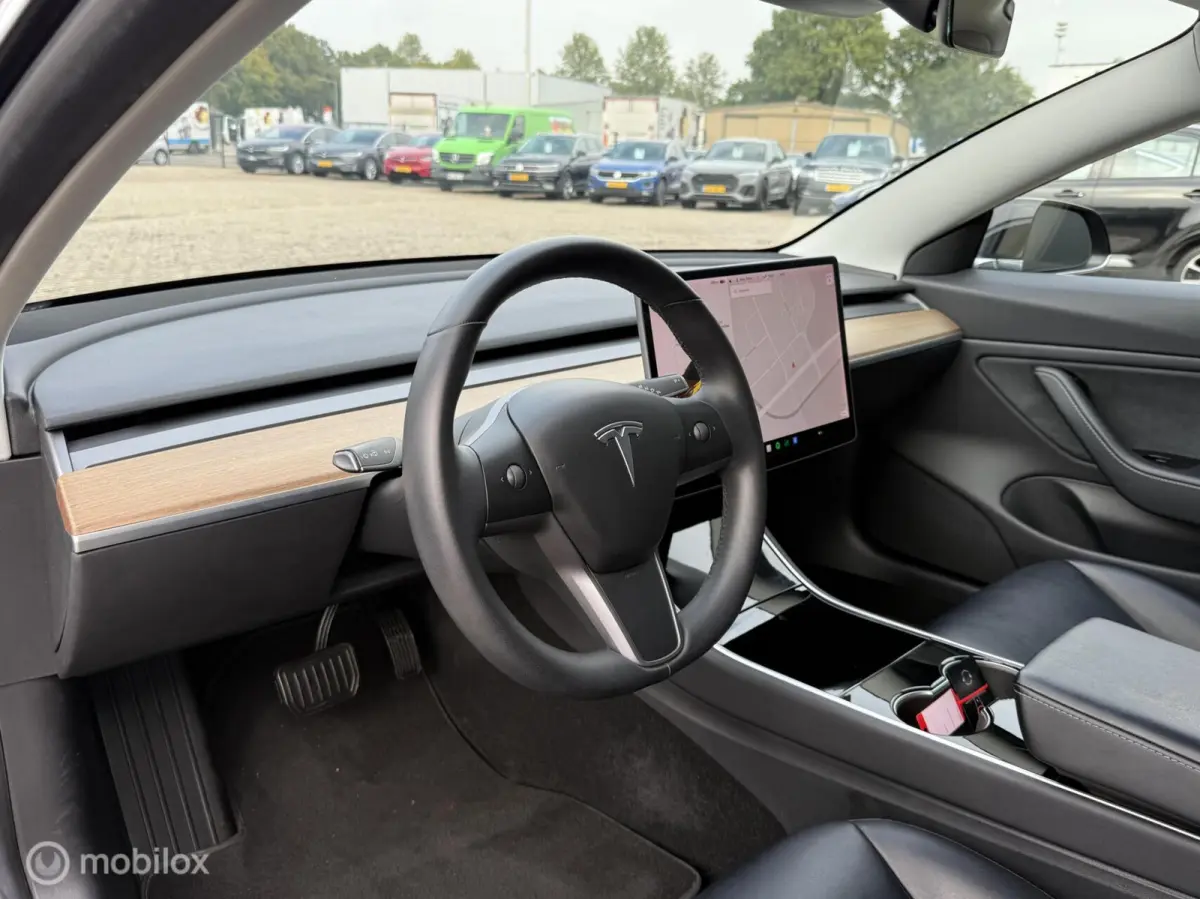 Standard RWD Plus 60 kWh ACCU NIEUW SOH 100%