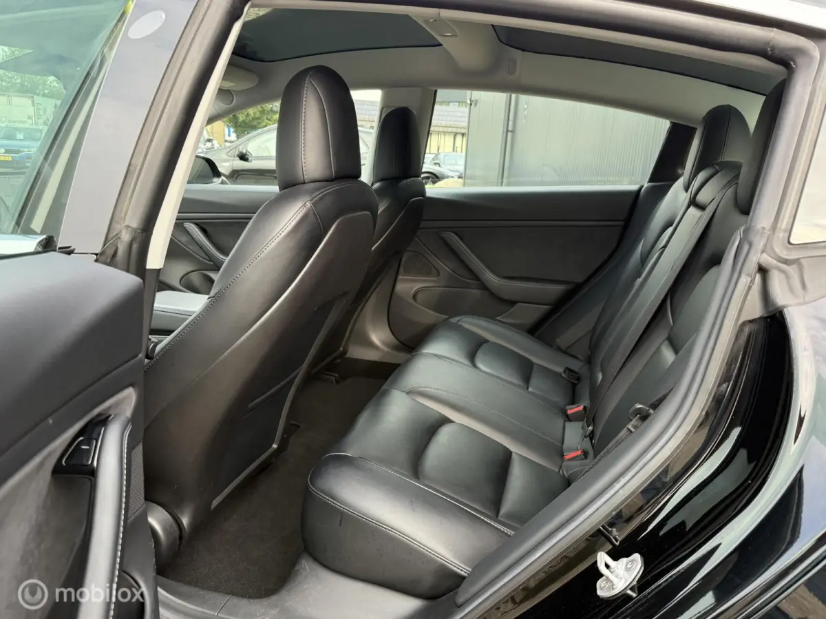 Standard RWD Plus 60 kWh ACCU NIEUW SOH 100%