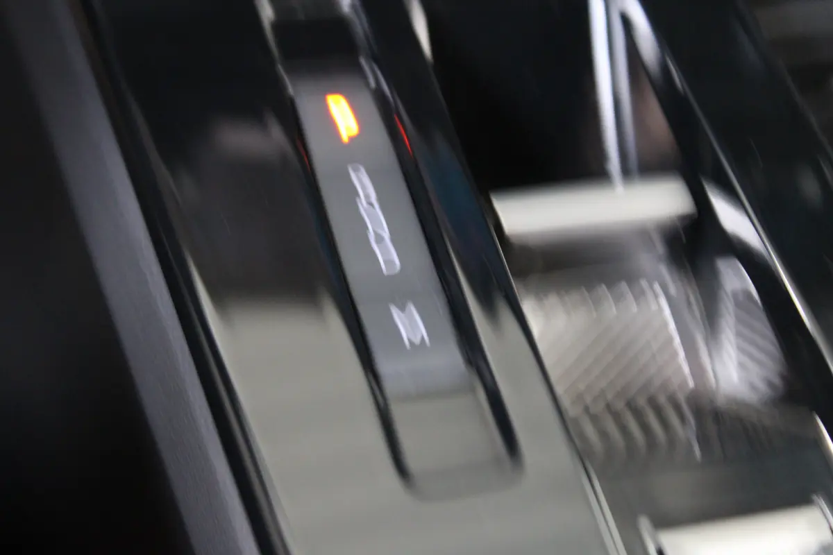 1.2 Turbo Hybrid GS | Adaptieve cruise control | AGR stoelen | Keyless entry | Keyless start |