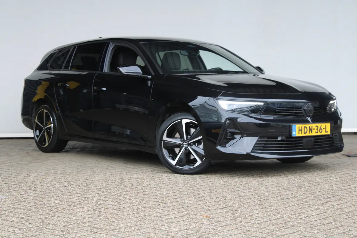 1.2 Turbo Hybrid GS | Adaptieve cruise control | AGR stoelen | Keyless entry | Keyless start |
