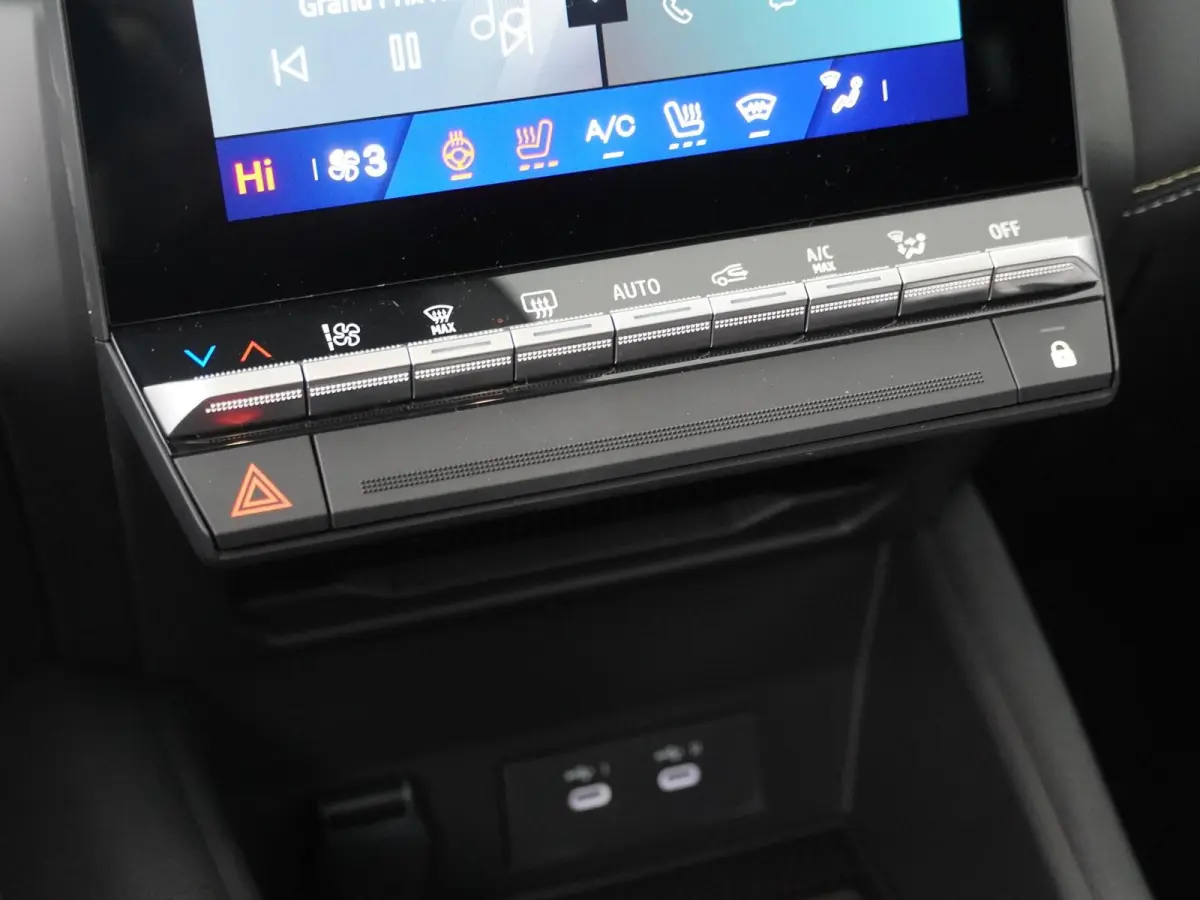 1.8 E-Tech full hybrid 160 iconic