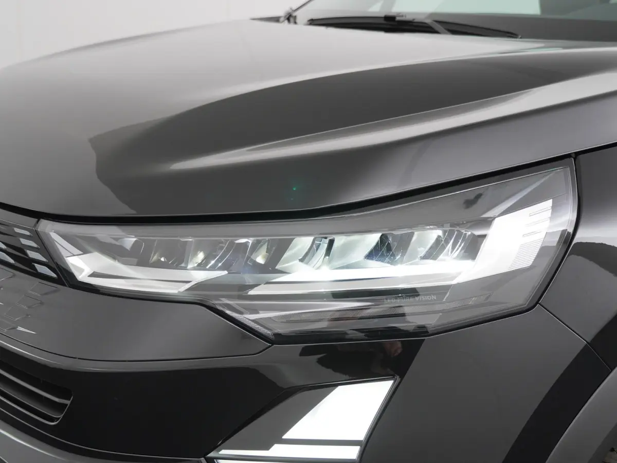 1.8 E-Tech full hybrid 160 iconic