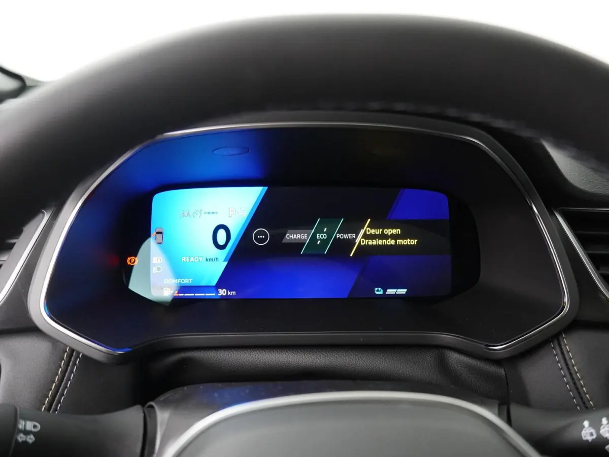 1.8 E-Tech full hybrid 160 iconic