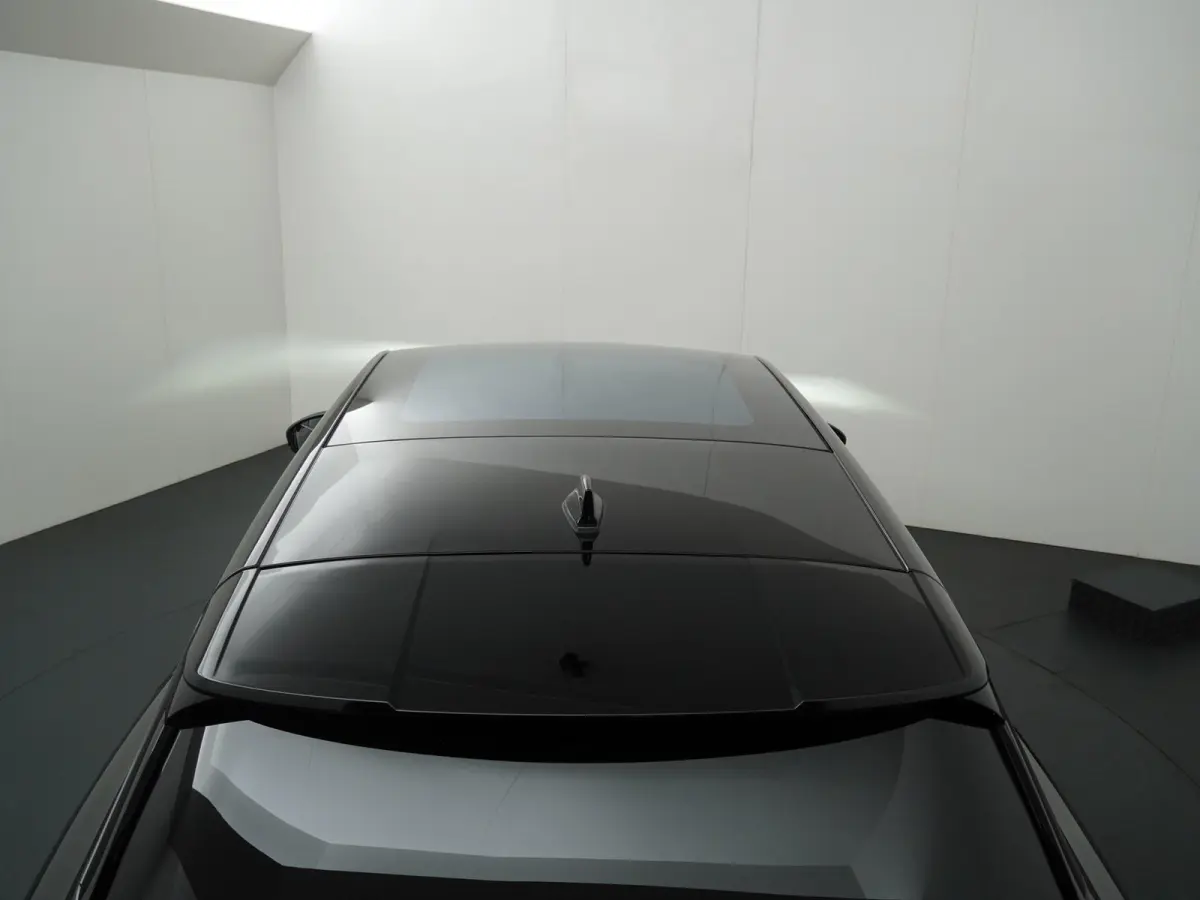 1.8 E-Tech full hybrid 160 iconic