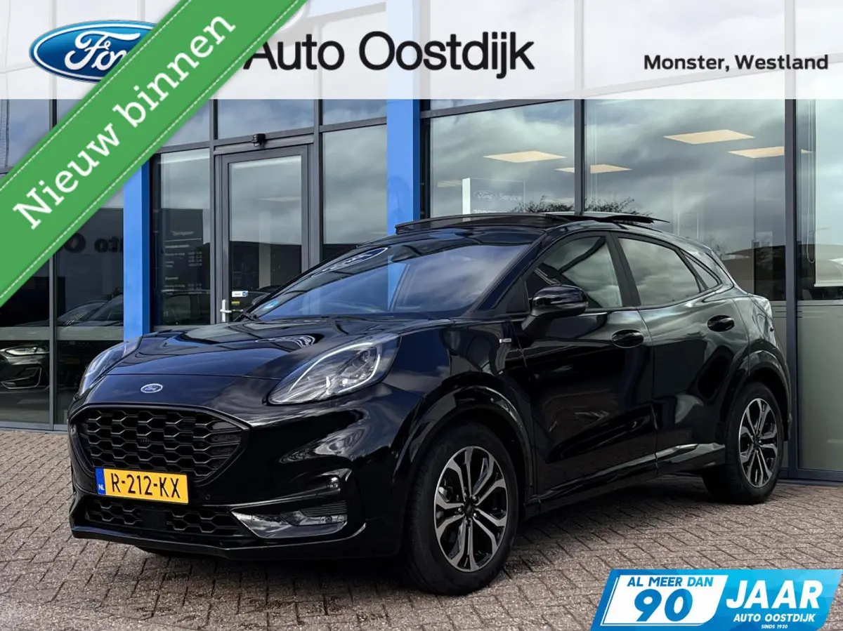 1.0 EcoBoost ST-Line 125PK Panodak Winterpack Adaptieve Cruise Camera Blind-Spot Parkeersensoren Climate Privacy Glass *Compleet*