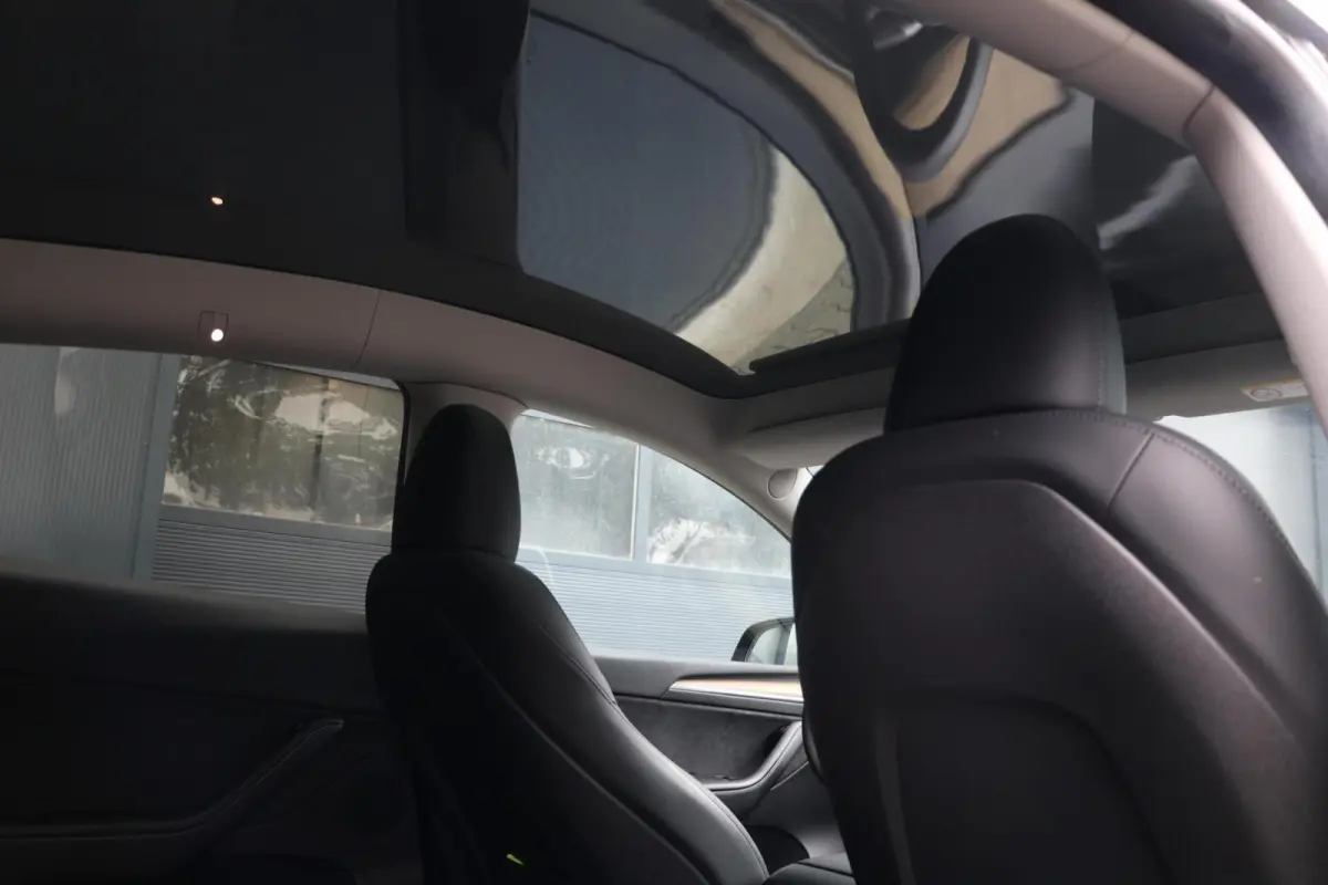 RWD 58 kWh |LFP ACCU| 20'Inch Trekhaak Leder Panodak 360View PrivacyGlass Uitstraling! 135000KM BJ2023