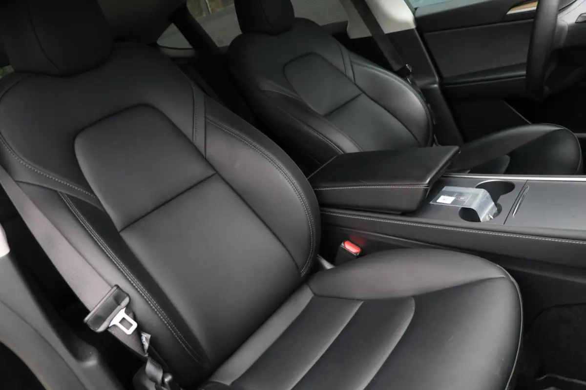 RWD 58 kWh |LFP ACCU| 20'Inch Trekhaak Leder Panodak 360View PrivacyGlass Uitstraling! 135000KM BJ2023