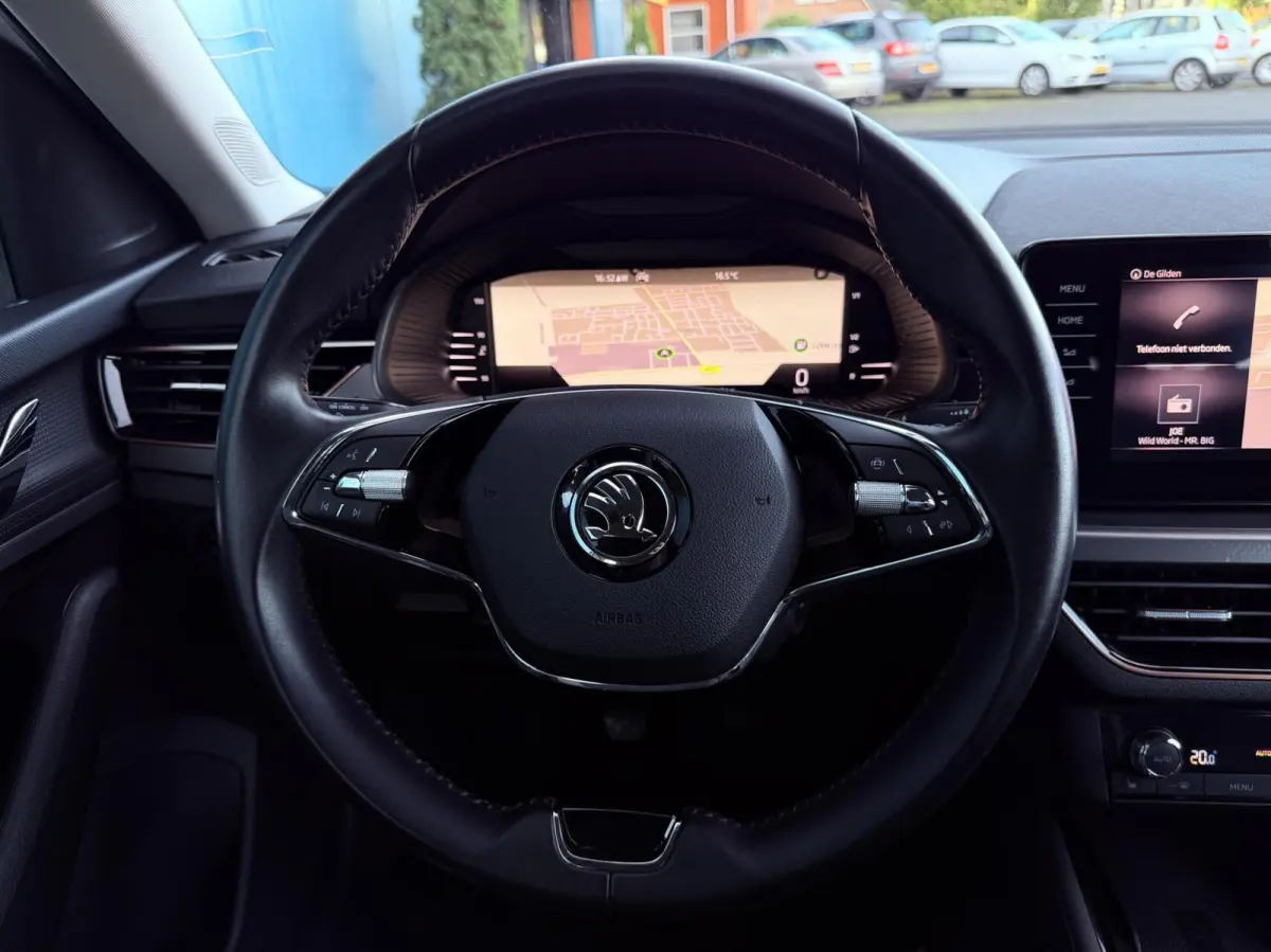1.0 TSI Business Edition 22DKM!! | CARPLAY | CAM | NAV | PDC | LED | DIGI.DASH | STOELVERW. 1'EIG