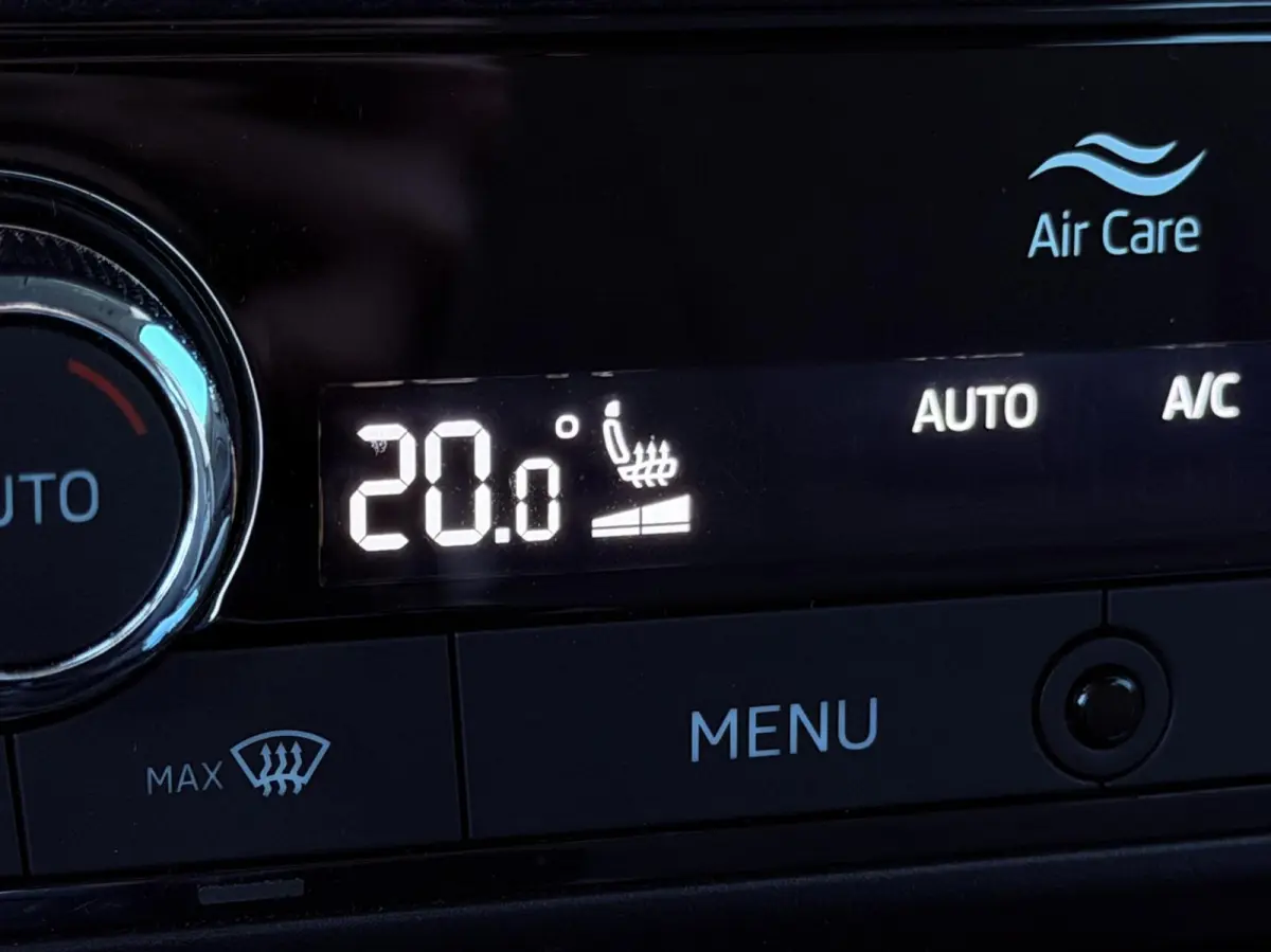 1.0 TSI Business Edition 22DKM!! | CARPLAY | CAM | NAV | PDC | LED | DIGI.DASH | STOELVERW. 1'EIG