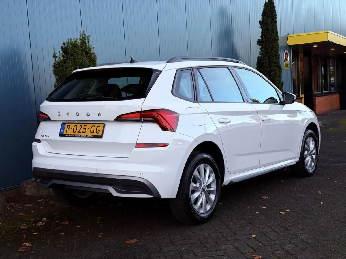 1.0 TSI Business Edition 22DKM!! | CARPLAY | CAM | NAV | PDC | LED | DIGI.DASH | STOELVERW. 1'EIG
