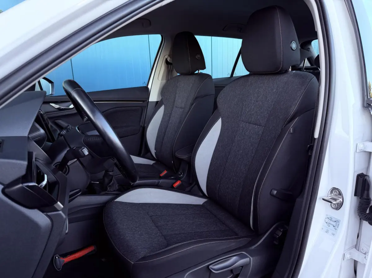 1.0 TSI Business Edition 22DKM!! | CARPLAY | CAM | NAV | PDC | LED | DIGI.DASH | STOELVERW. 1'EIG