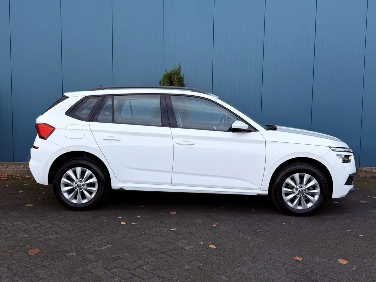 1.0 TSI Business Edition 22DKM!! | CARPLAY | CAM | NAV | PDC | LED | DIGI.DASH | STOELVERW. 1'EIG