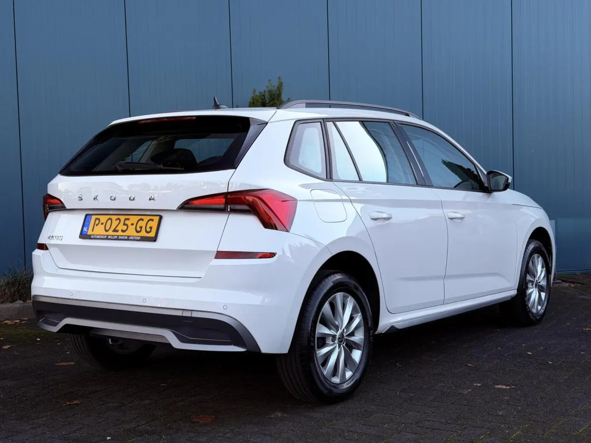 1.0 TSI Business Edition 22DKM!! | CARPLAY | CAM | NAV | PDC | LED | DIGI.DASH | STOELVERW. 1'EIG