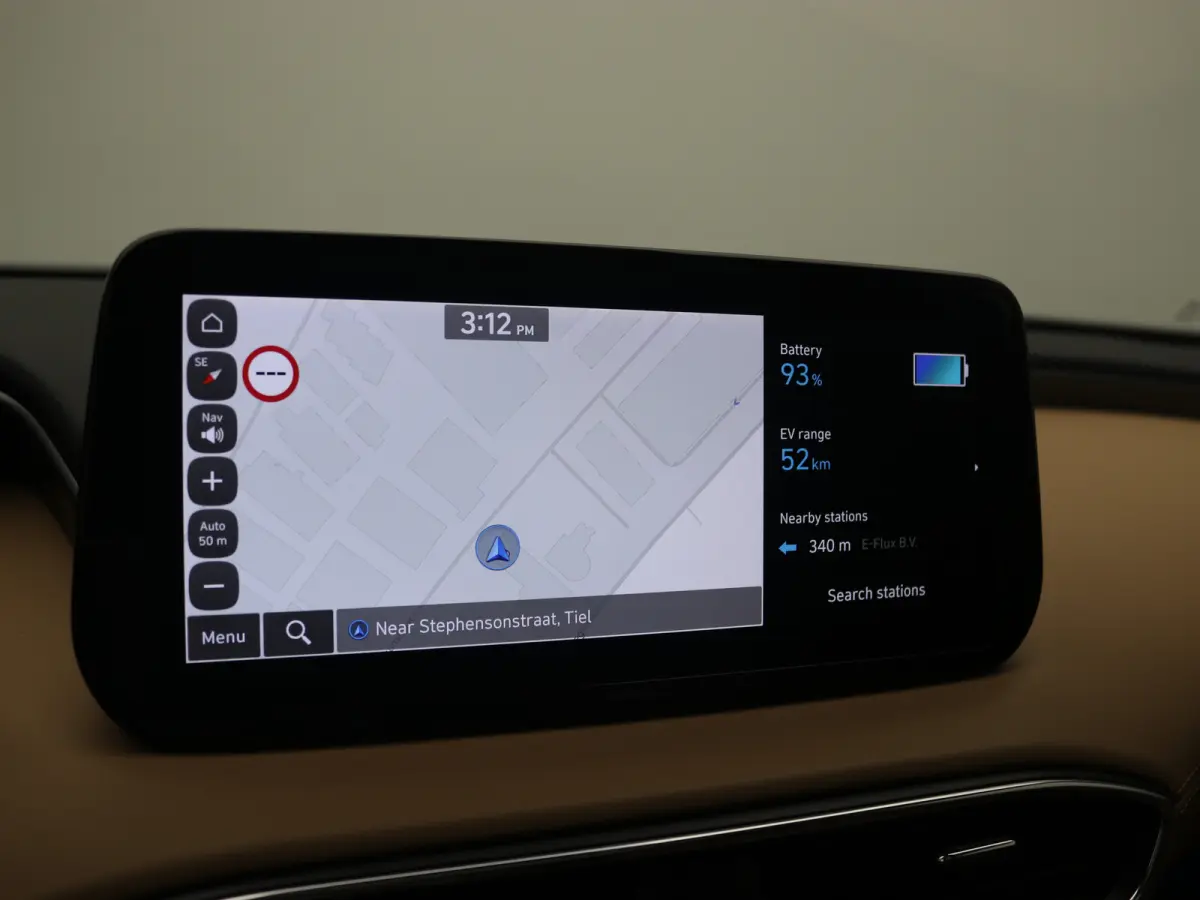 PHEV Premium Sky SOH 100% | Achterbank verwarmd | Achteruitrijcamera 360 graden | Airco (automatisch)