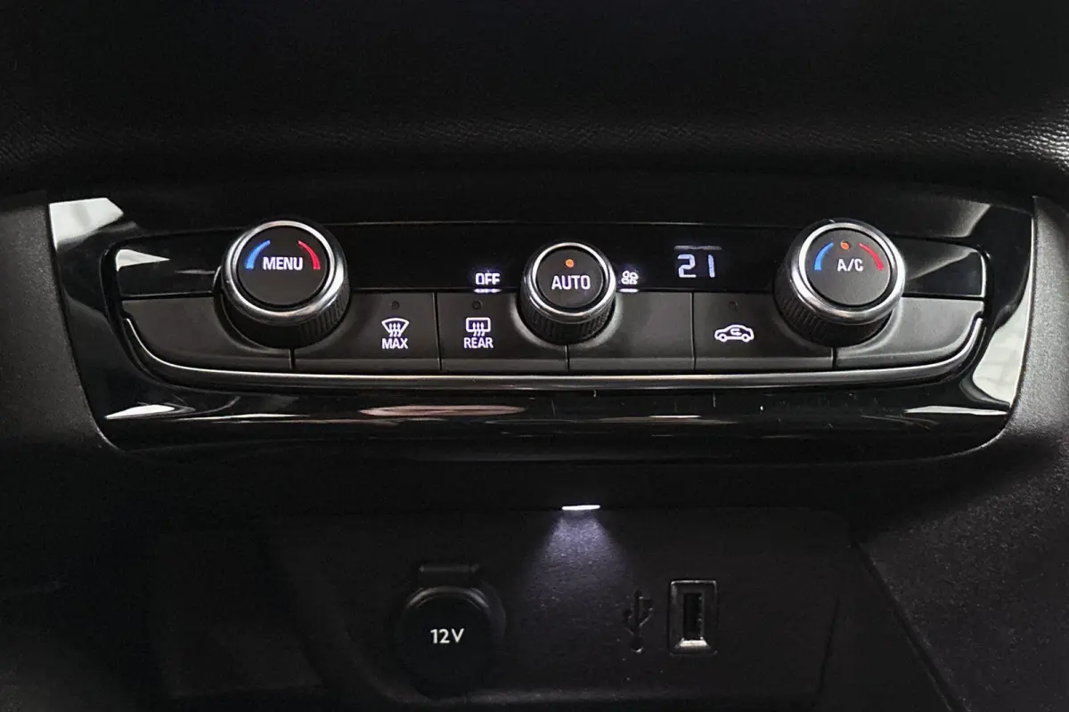 Electric GS 50 kWh Groot Navi Camera LED Apple CarPlay