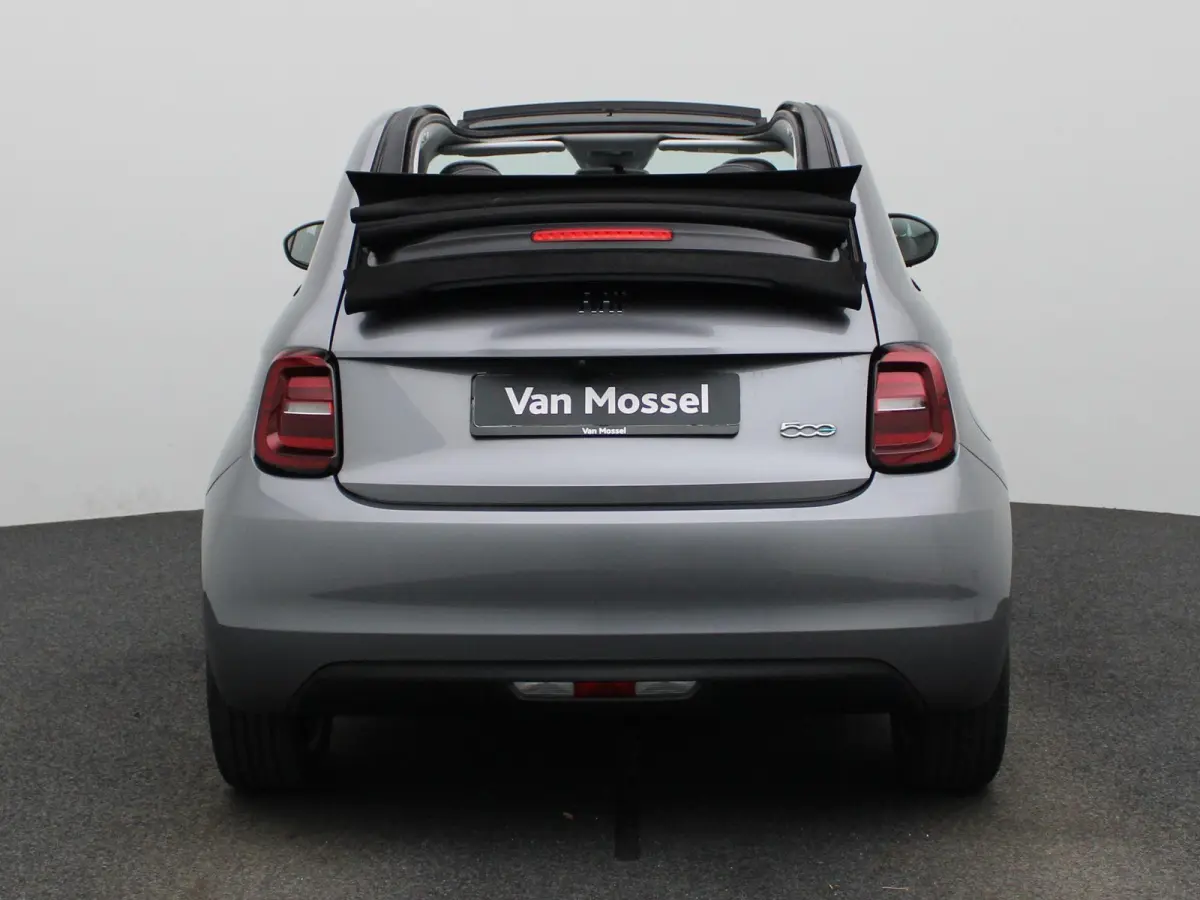 500e 42 kWh Icon | WORDT VERWACHT |