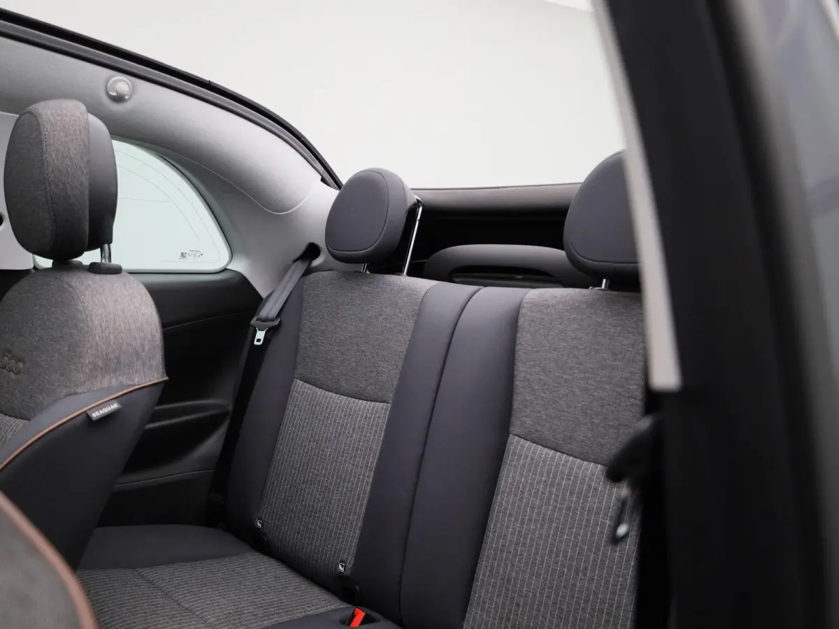 500e 42 kWh Icon | WORDT VERWACHT |