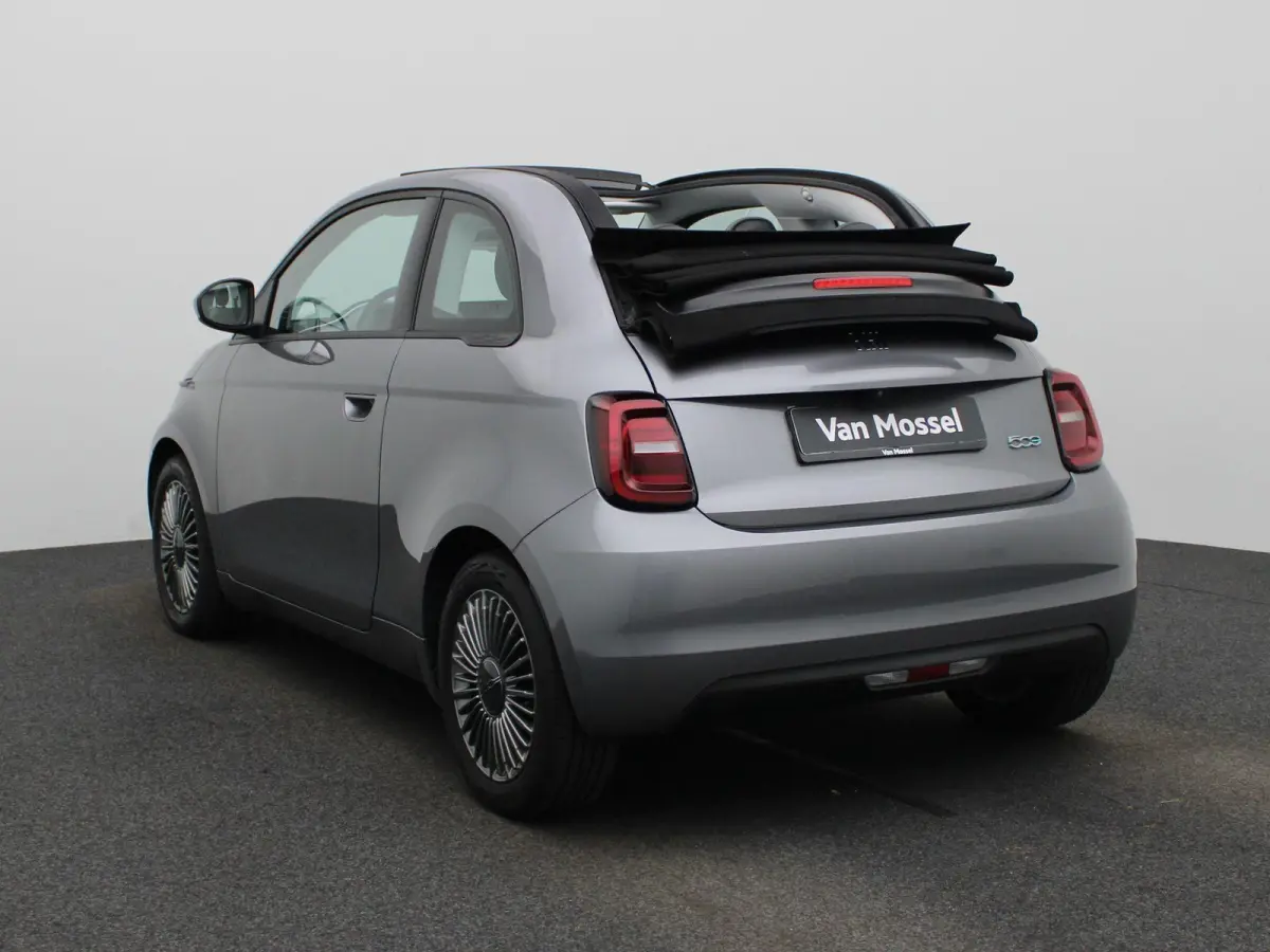 500e 42 kWh Icon | WORDT VERWACHT |