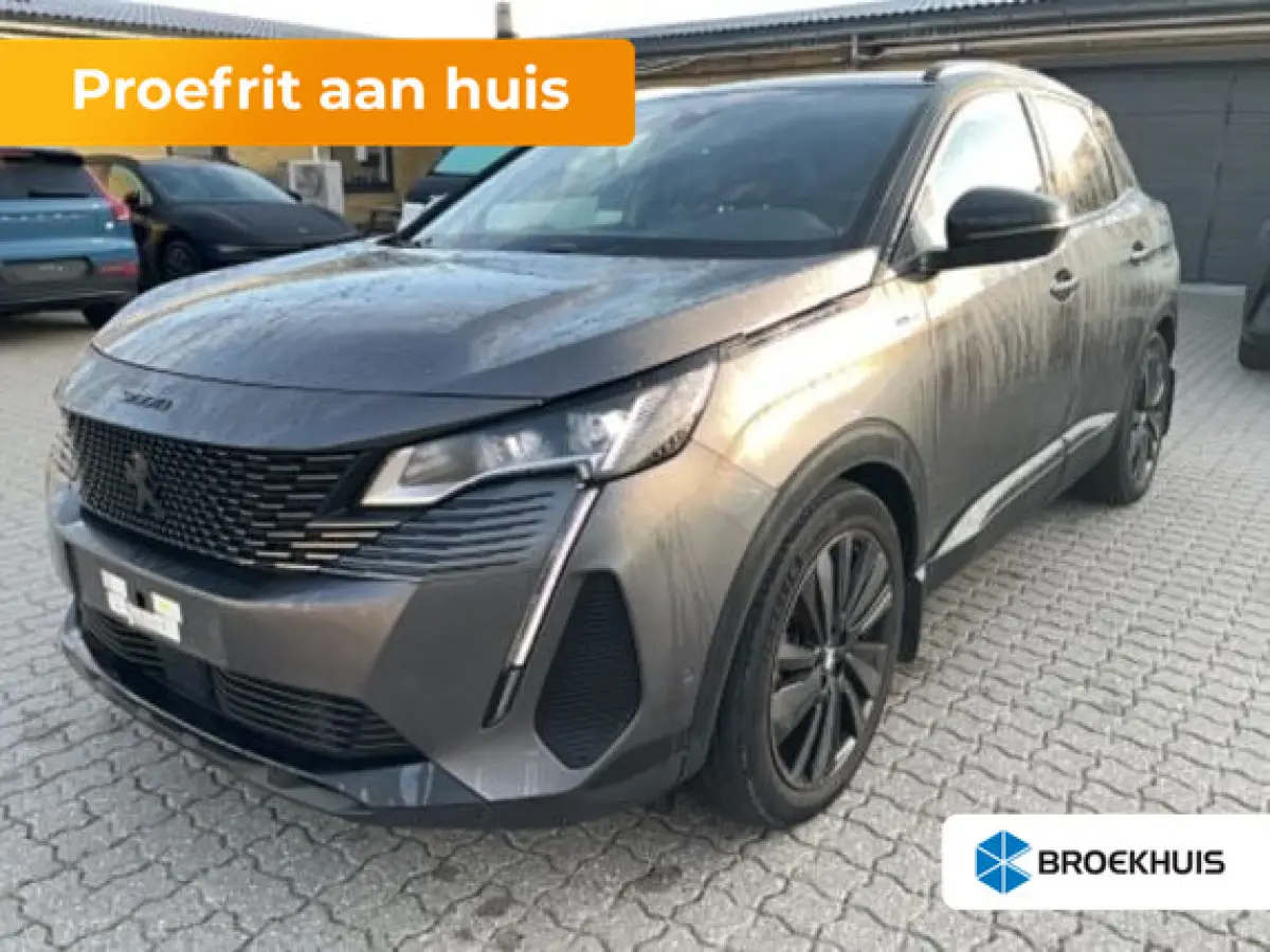 1.6 HYbrid 225 GT Afneembare Trekhaak | Black Pack | Camera | 19" Lichtmetaal | Leder/Stof | Parkeersensoren Rondom | Digitaal Dashboard | Achteruitrijcamera | Afneembare trekhaak | Afwijken