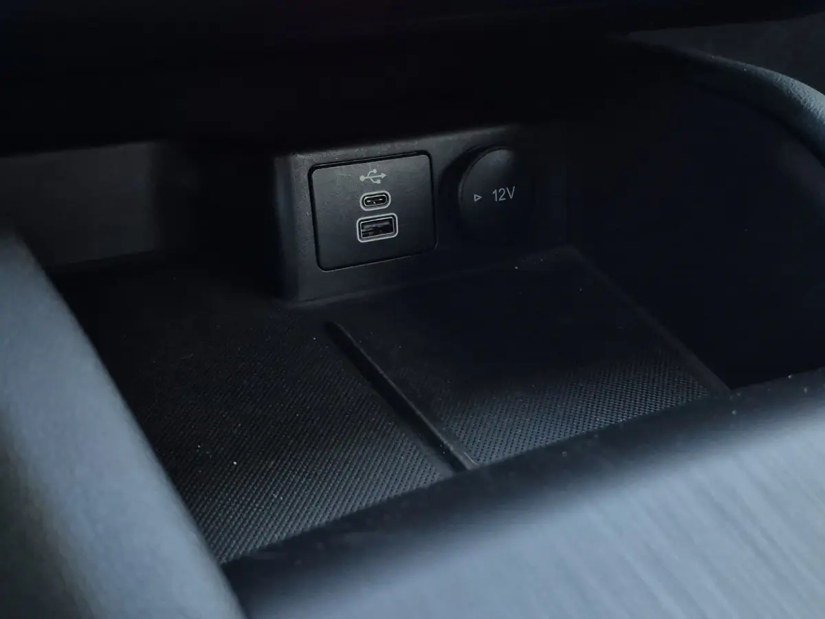 2.5 PHEV Vignale Stoel+Stuur+Voorruitverwarming | Memory stoelen vol leder | Camera voor + Achter | Full LED | Keyless |