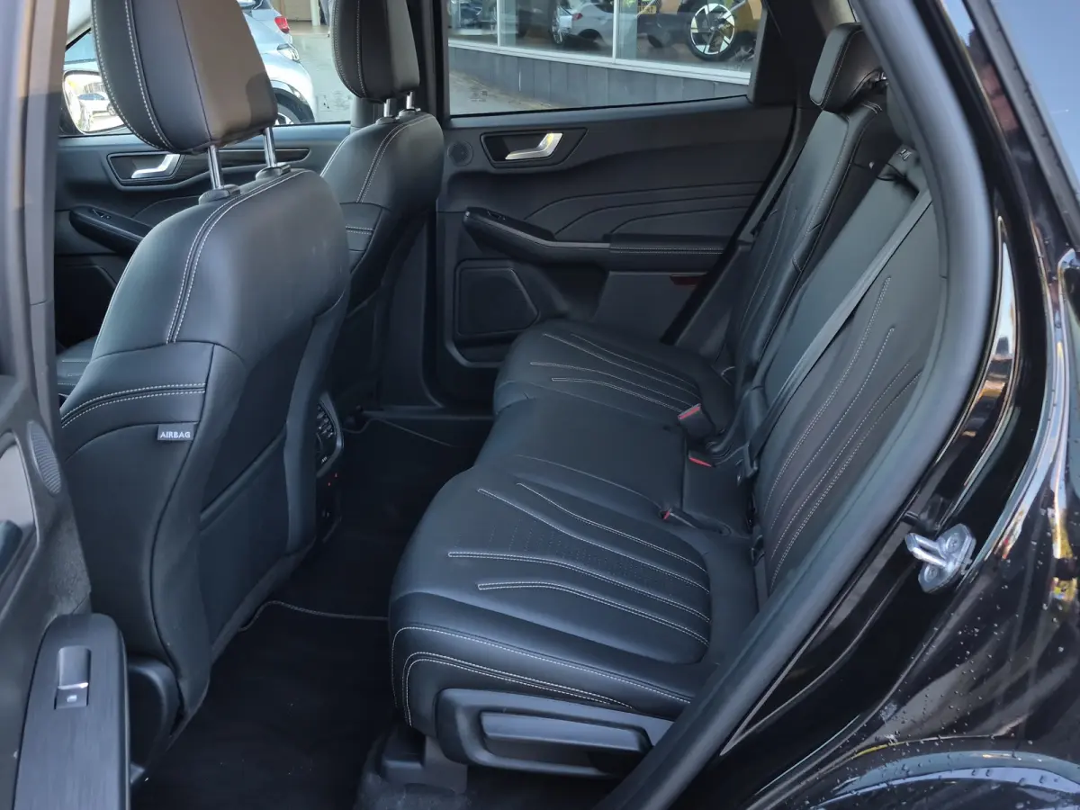 2.5 PHEV Vignale Stoel+Stuur+Voorruitverwarming | Memory stoelen vol leder | Camera voor + Achter | Full LED | Keyless |